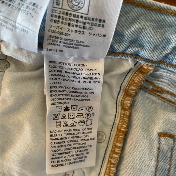 Levi’s 501 Buttonfly Cutoff Denim Jean Shorts - Picture 7 of 8